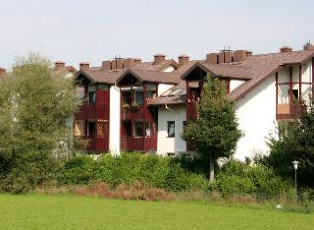 AN ELEGANT DOMICILE NEAR GREENERY