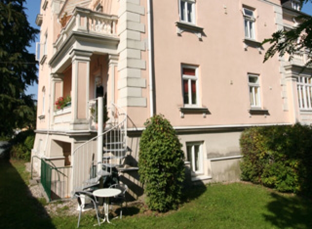 Art Nouveau